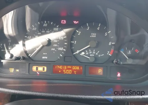 2004 BMW 325Ci z USA, uszkodzony, nr VIN WBABW33404PL30612